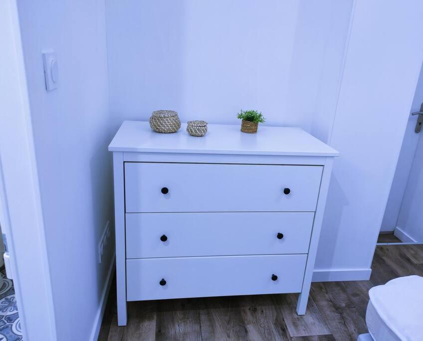 Logement Proche Hypercentre Caen Exterior foto