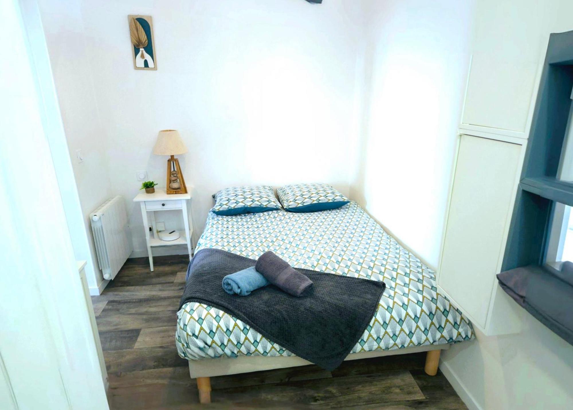 Logement Proche Hypercentre Caen Exterior foto